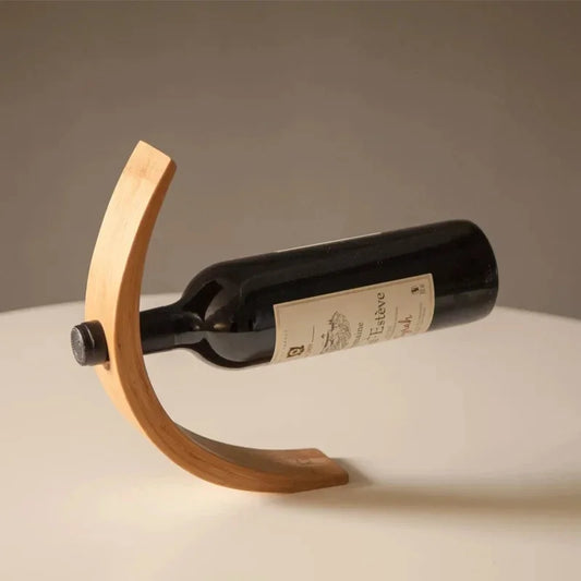Porte-Bouteille Suspendu en bambou  : Élégance et durabilité